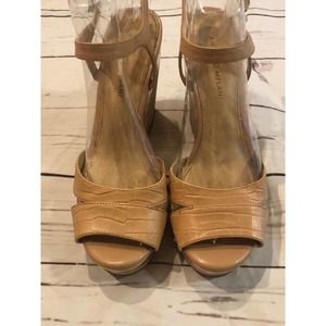 Antonio Melani Beige Cork Heels Platforms Wedge 9.5 tan Leather